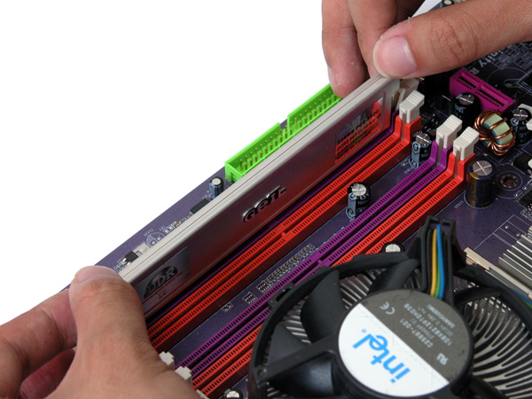 电脑主机发出滴滴声是怎么回事