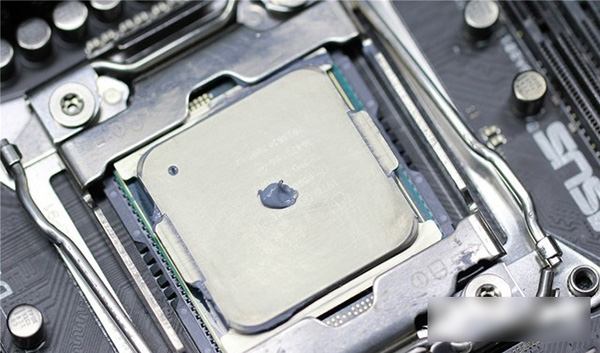 CPU怎么涂硅脂散热最好？CPU涂抹硅脂方法对比